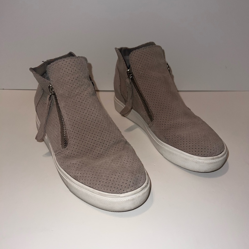Women's Taupe Suede Ankle Sneakers
